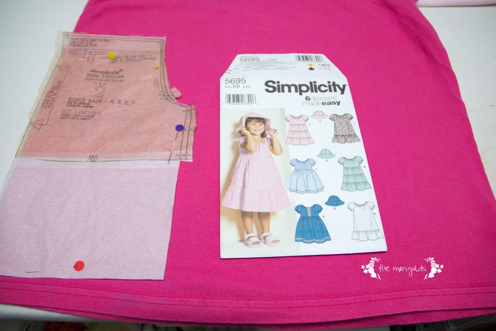 Such a cute idea! Upcycle t-shrits to make this adorable (and comfy) Sleeping Beauty princess dress!