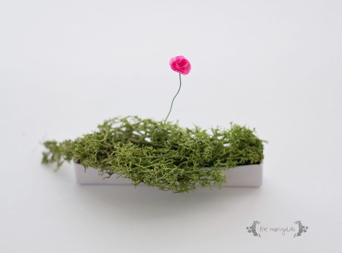 DIY Dollhouse Flowers using Tissue Paper Tutorial | www.fivemarigolds.com