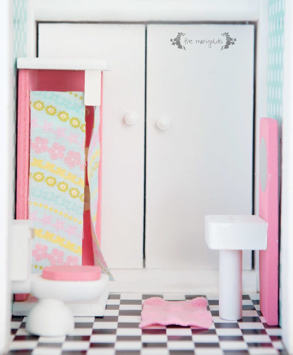 Vintage Dollhouse Remodel: Bathroom and Laundry Room | www.fivemarigolds.com