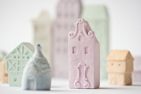 Trash to Treasure: Thrifted Ceramic Christmas House Turned Night Light for a Girl's Room | Five Marigolds