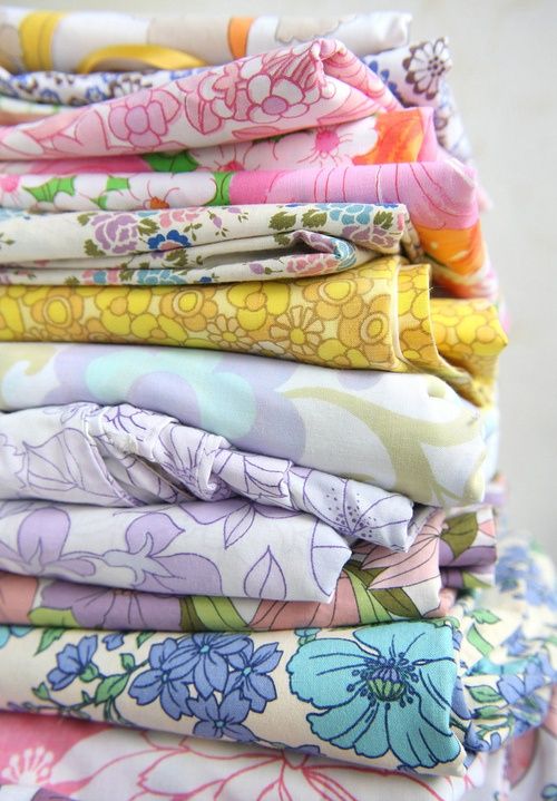 15+ Genius Ways to Use Vintage Bed Sheets Five Marigolds