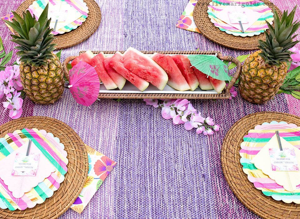 Chill and grill for a laid back summer barbecue. Tutorial for turning a dollar store tablecloth into a custom memory blanket for gatherings. Free printable favor tags for sparklers.