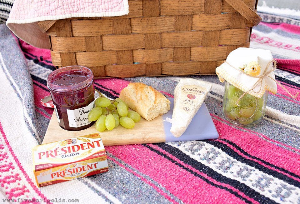 Keep wine cool in the summer heat, with these easy ideas, perfect for picnics and dining al fresco.