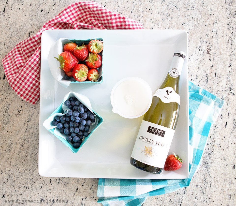 Red White and Blue Popsicles for adults using fruit, cream and your favorite wine.