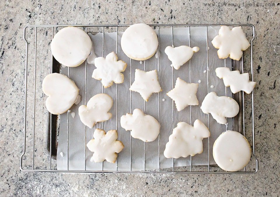 Sugar Cookie and Royal Icing Holiday Sugar Cookie Dipping Kits