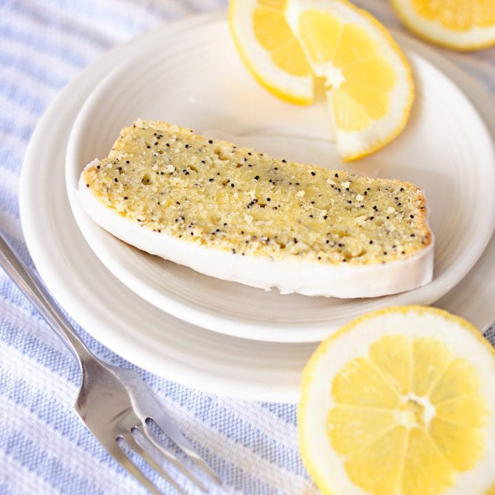 The Best Lemon Poppy Seed Bread