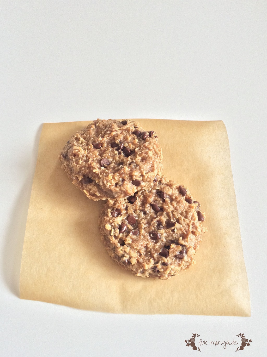 Healthy Breakfast Cookies featuring Bananas, Oats, Honey, Almond Butter and Chocolate Chips | Five Marigolds